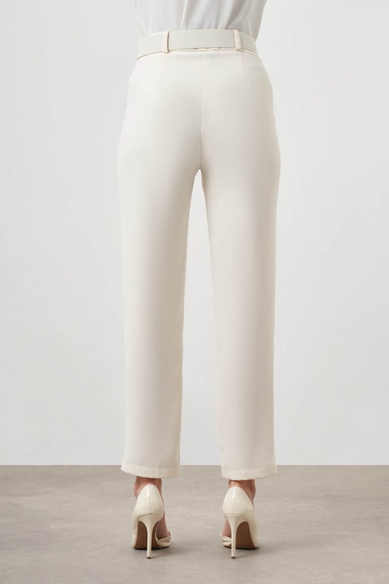 Hazır Kemerli Ekru Pantolon - Mizalle
