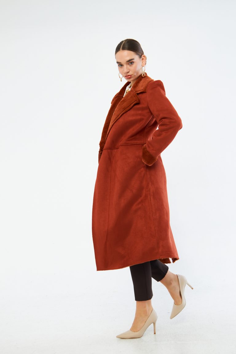 Mizalle Kürk Görünümlü İçi Peluş Uzun Taba Rengi Kaban - Mizalle