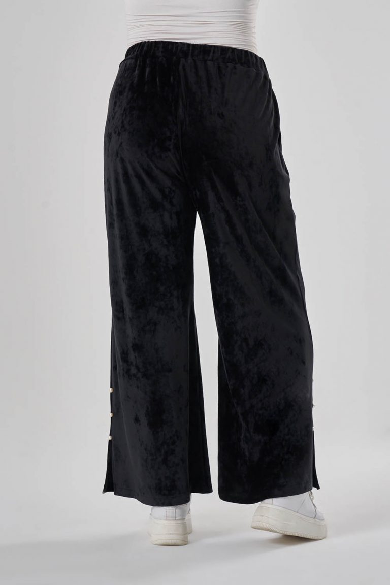 Mizalle İnci Detaylı Siyah Kadife Bütük Beden Pantolon - Mizalle