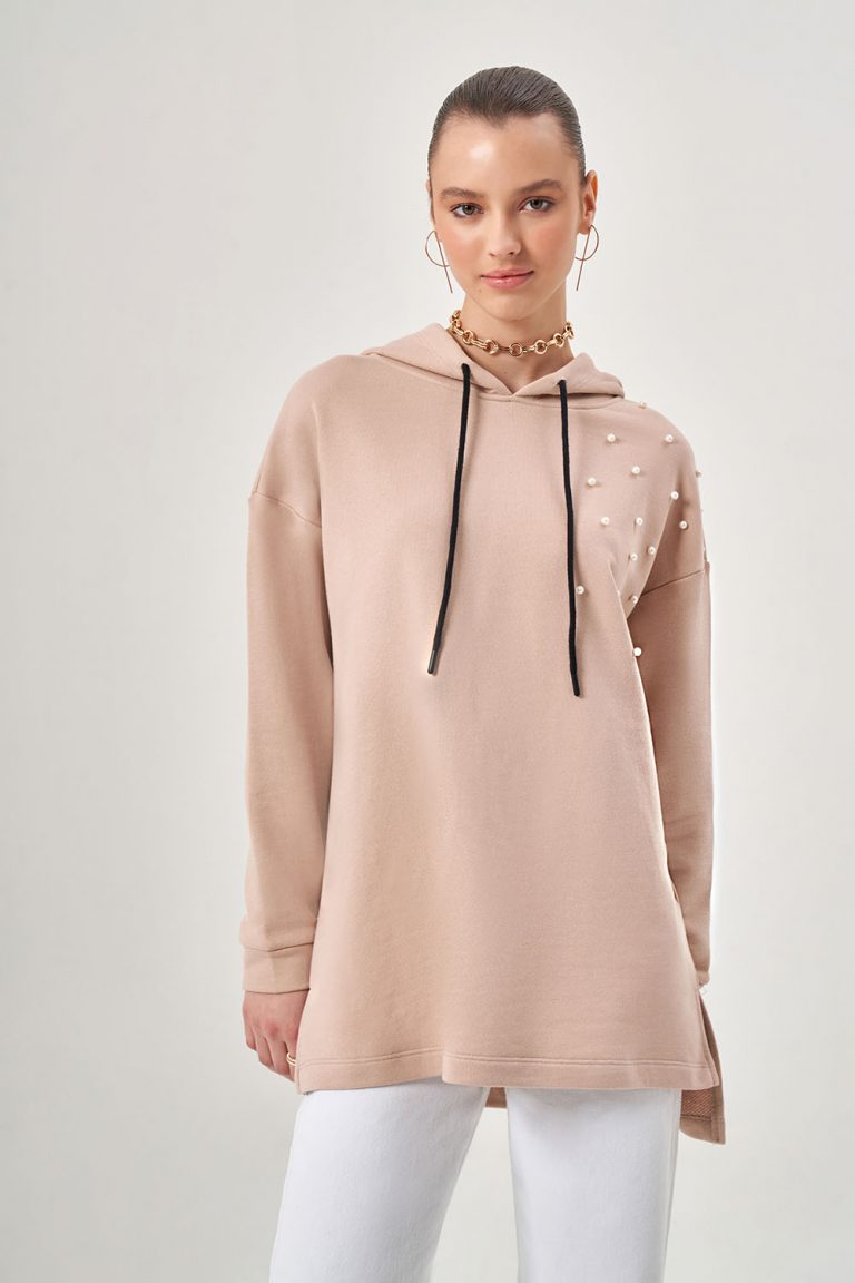 Mizalle İnci Detaylı Bej Rengi Kapüşonlu Sweatshirt - Mizalle