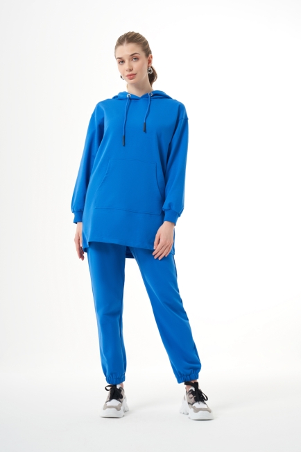 Mizalle - Mizalle Kapüşonlu Kanguru Cepli Mavi Sweatshirt Mizalle - Mizalle Kapüşonlu Kanguru Cepli Mavi Sweatshirt