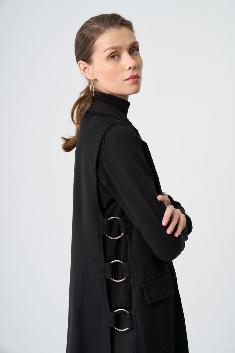 Mizalle Kaşe Dokulu Aksesuar Detaylı Siyah Uzun Yelek - Mizalle