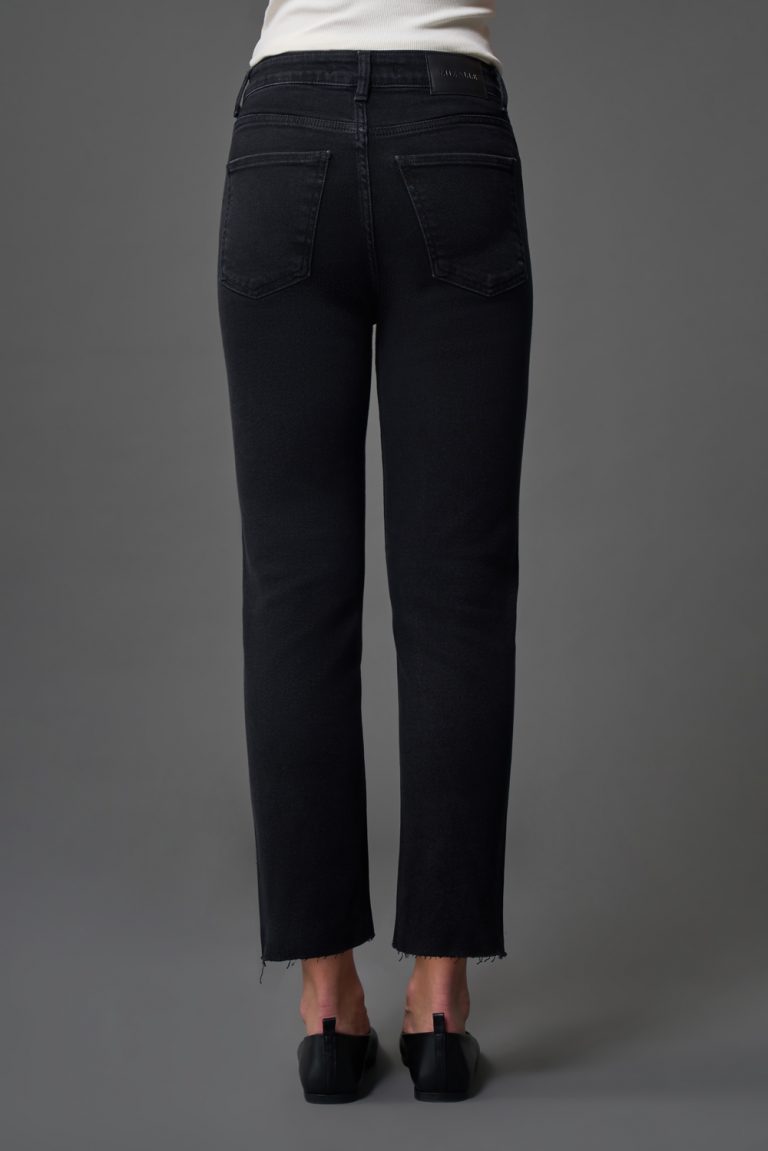 Mizalle Dar Kesim Kesik Paçalı Mom Fit Antrasit Denim Pantolon - Mizalle