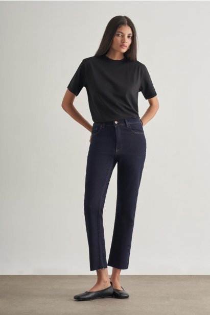 Mizalle Dar Kesim Kesik Paçalı Mom Fit Lacivert Denim Pantolon - Mizalle