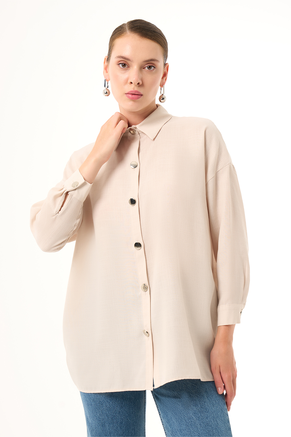 Mizalle Keten Dokulu Oversize Bej Rengi Gömlek