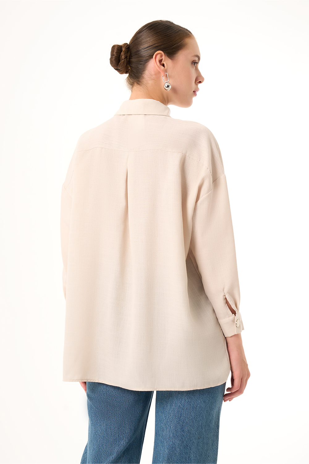 Mizalle Keten Dokulu Oversize Bej Rengi Gömlek