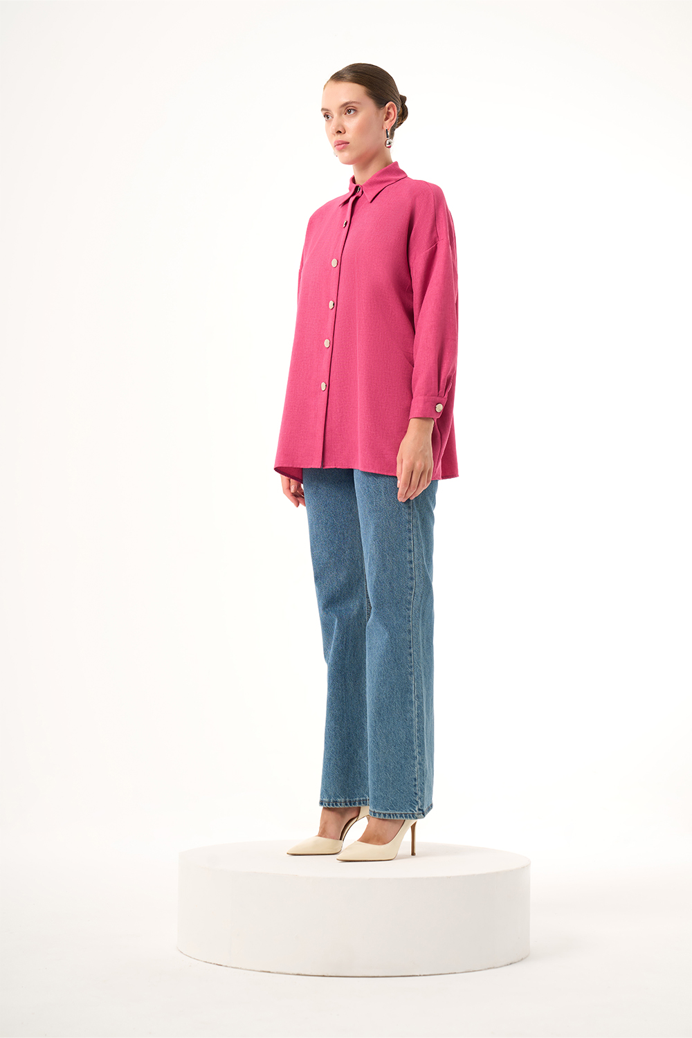 Mizalle - Mizalle Keten Dokulu Oversize Fuşya Gömlek Mizalle - Mizalle Keten Dokulu Oversize Fuşya Gömlek
