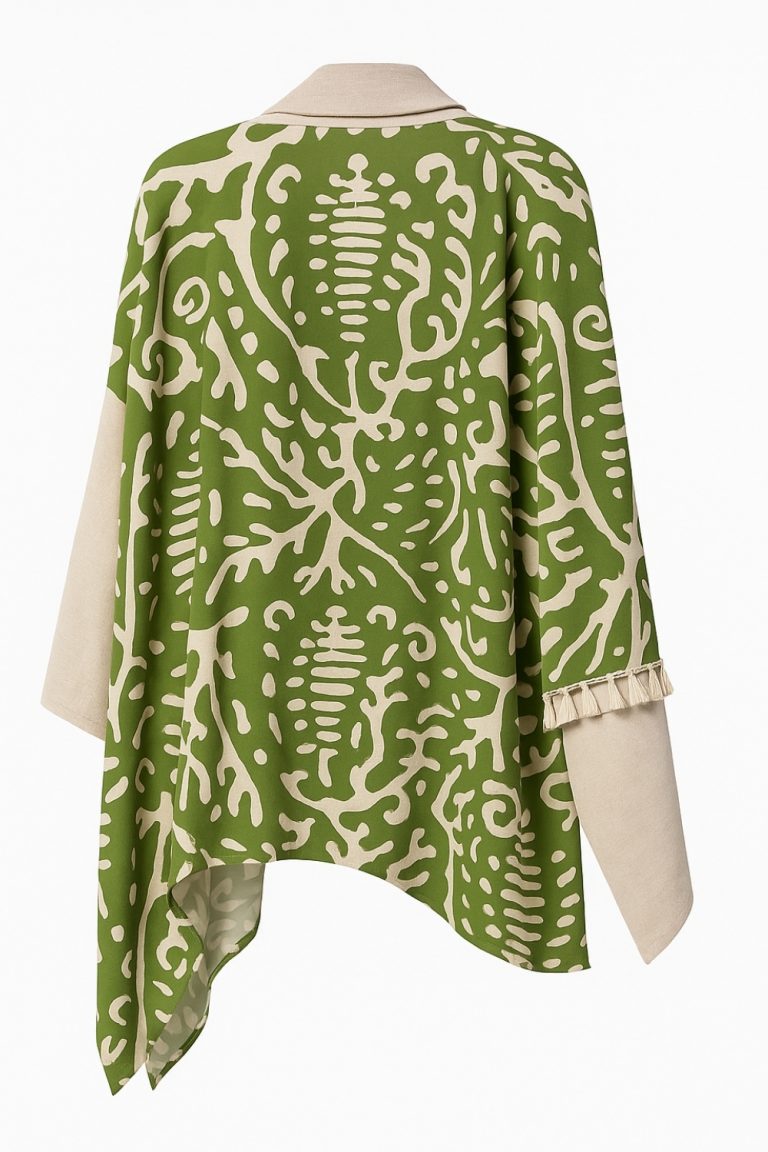 Mizalle Yeşil Desenli Keten Görünümlü Bej Rengi Püsküllü Kimono - Mizalle