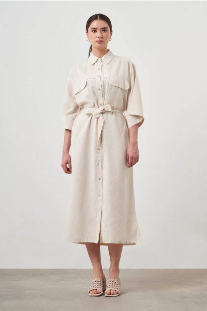 Mizalle Çift Cepli Rahat Kesim Bej Rengi Uzun Gömlek Elbise - Mizalle