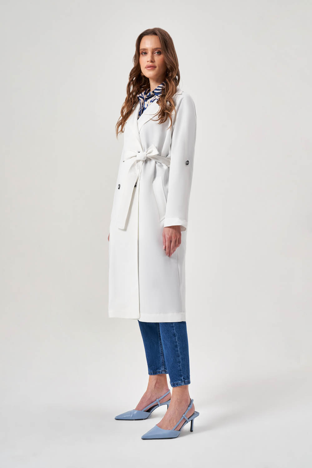 Mizalle Klasik Beyaz Mac Trençkot