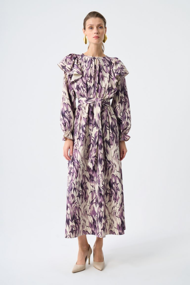 Mizalle Volan Detaylı Lila Desenli Uzun Kollu Maksi Elbise - Mizalle