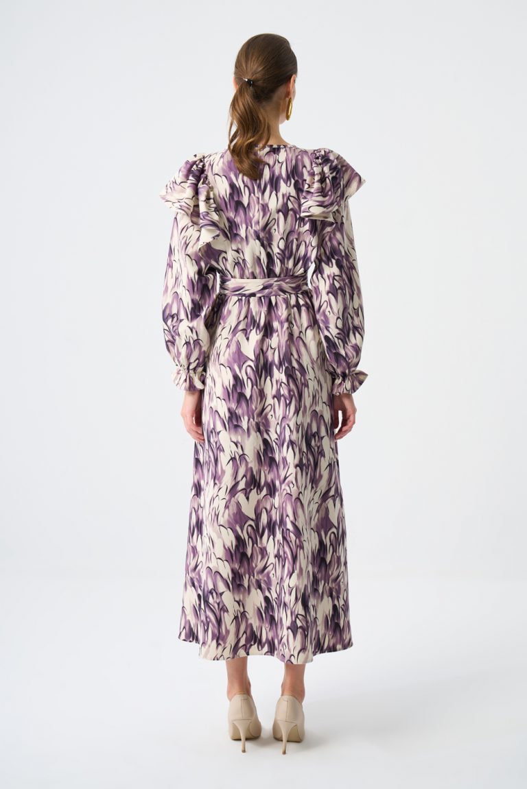 Mizalle Volan Detaylı Lila Desenli Uzun Kollu Maksi Elbise - Mizalle