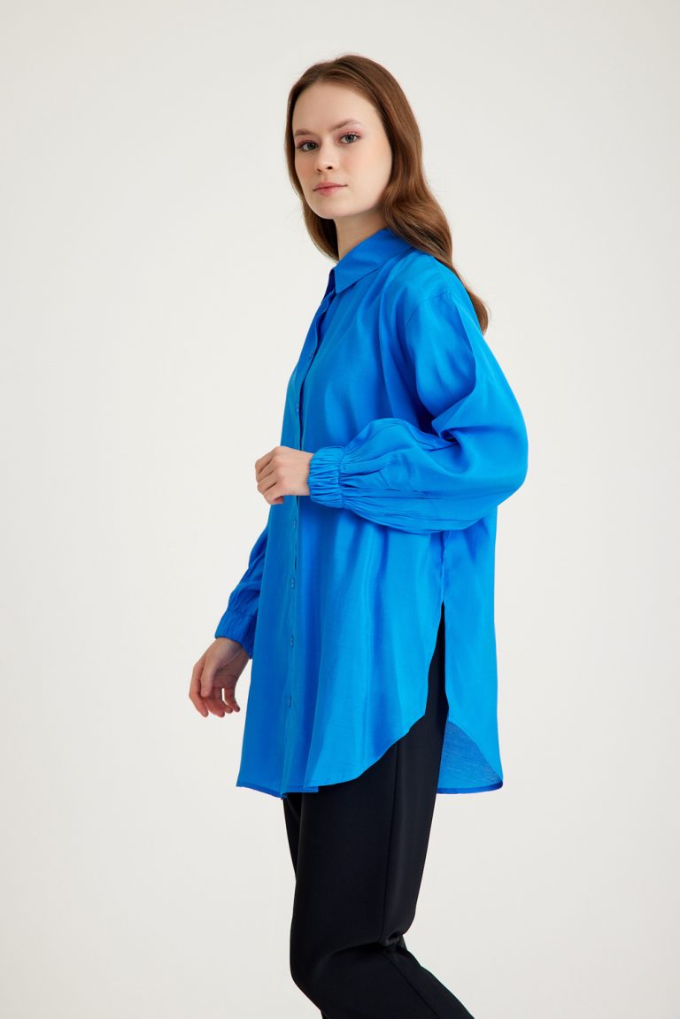 Mizalle Kolları Lastikli Rahat Kesimli Mavi Pamuklu Basic Gömlek - Mizalle