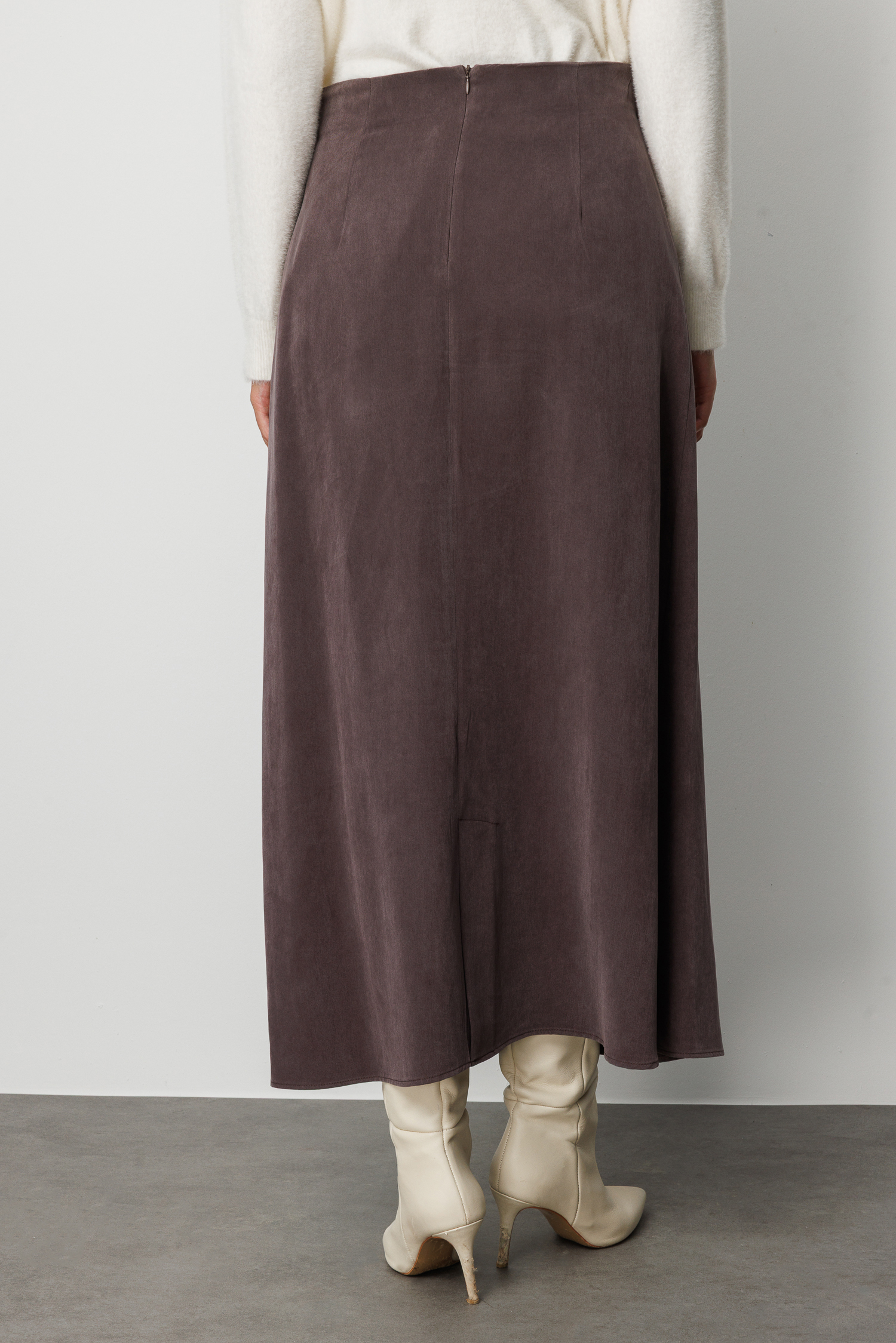 Mizalle A Kesim Cupro Kahverengi Maksi Etek - 4