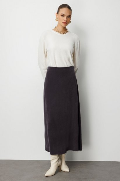 Mizalle A Kesim Cupro Siyah Maksi Etek - Mizalle