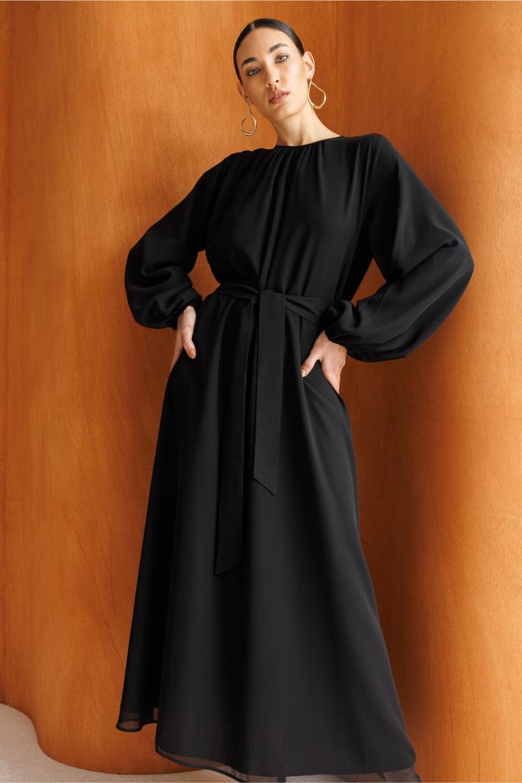 Mizalle Balon Kollu Kuşaklı Siyah Maksi Şifon Elbise - 1