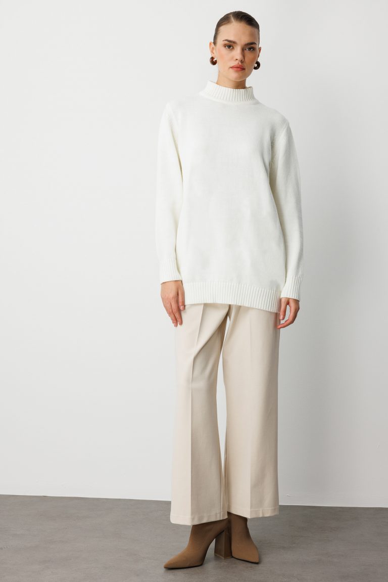 Mizalle Basic Yarım Balıkçı Ekru Triko Kazak - Mizalle