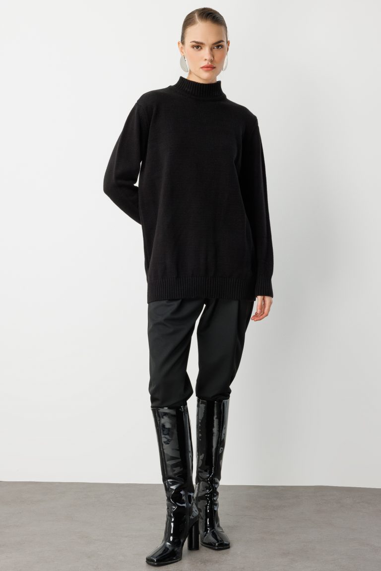 Mizalle Basic Yarım Balıkçı Siyah Triko Kazak - Mizalle