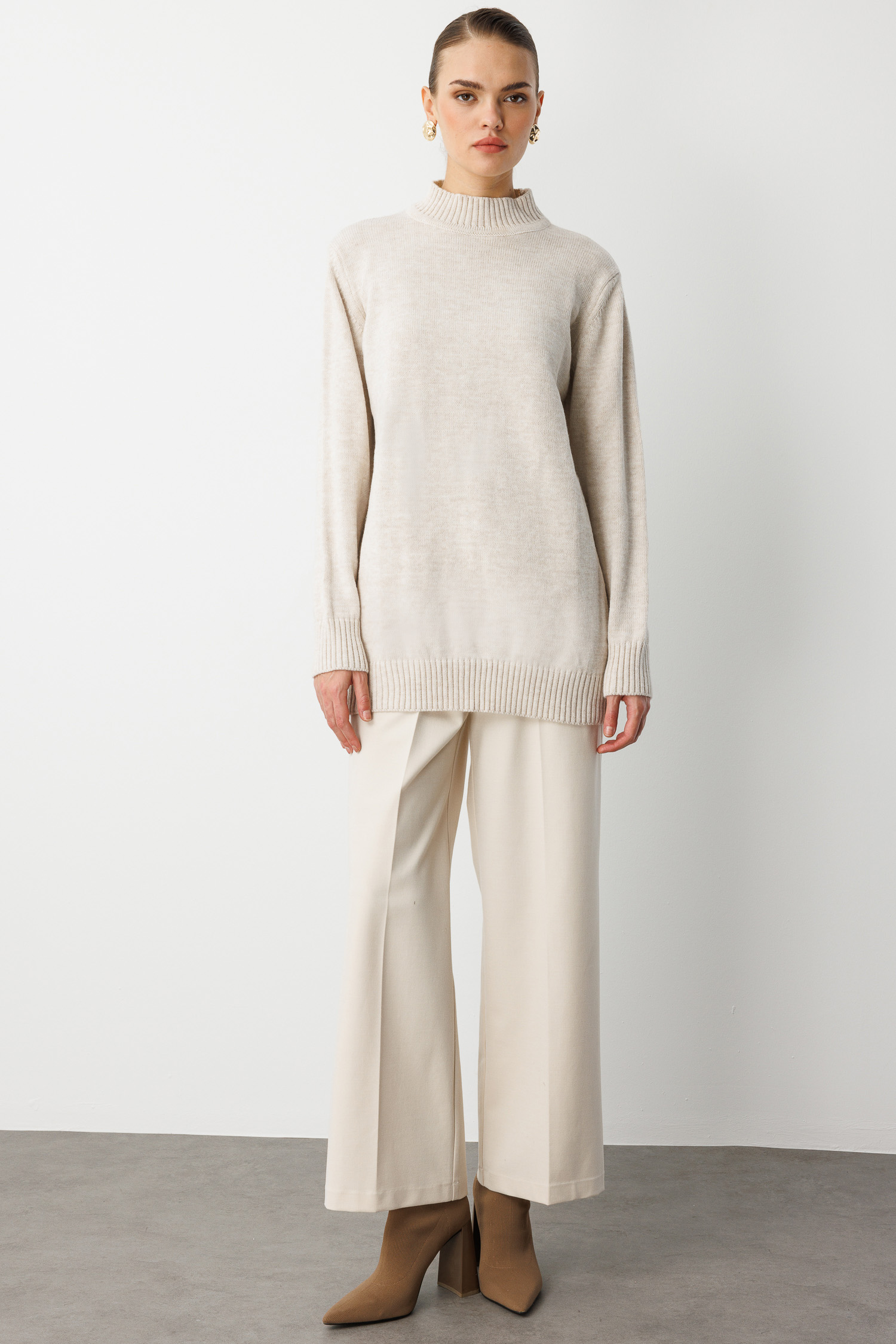 Mizalle Basic Yarım Balıkçı Taş Rengi Triko Kazak - Mizalle