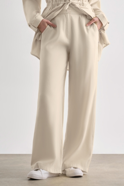 Mizalle - Mizalle Bej Rengi Rahat Kesim Geniş Paçalı Modal Pantolon