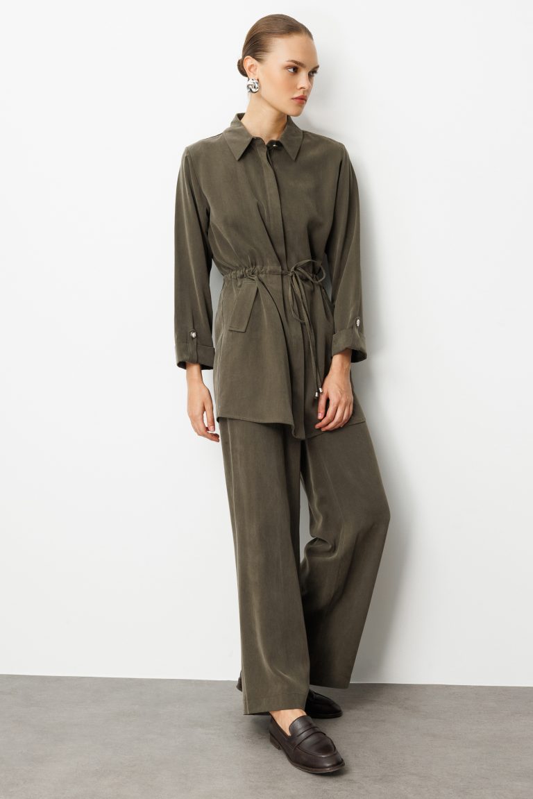 Mizalle Beli Büzgülü Haki Cupro Tunik - Mizalle