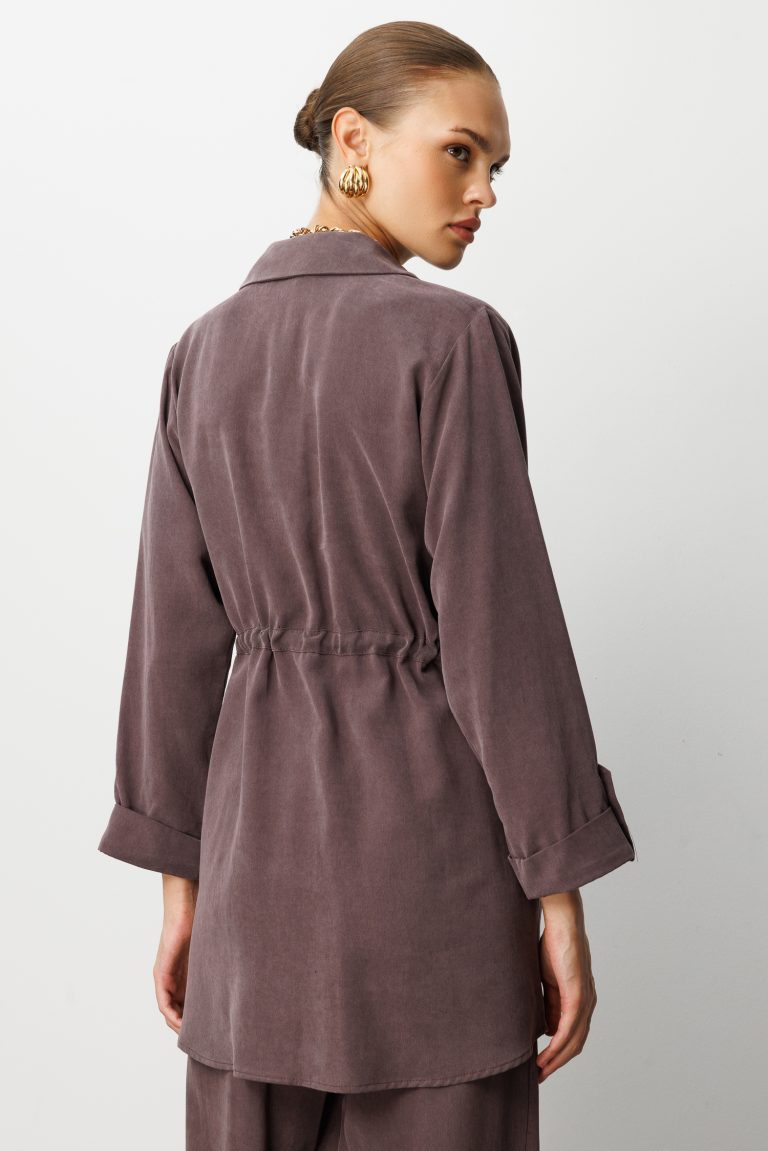 Mizalle Beli Büzgülü Kahverengi Cupro Tunik - Mizalle