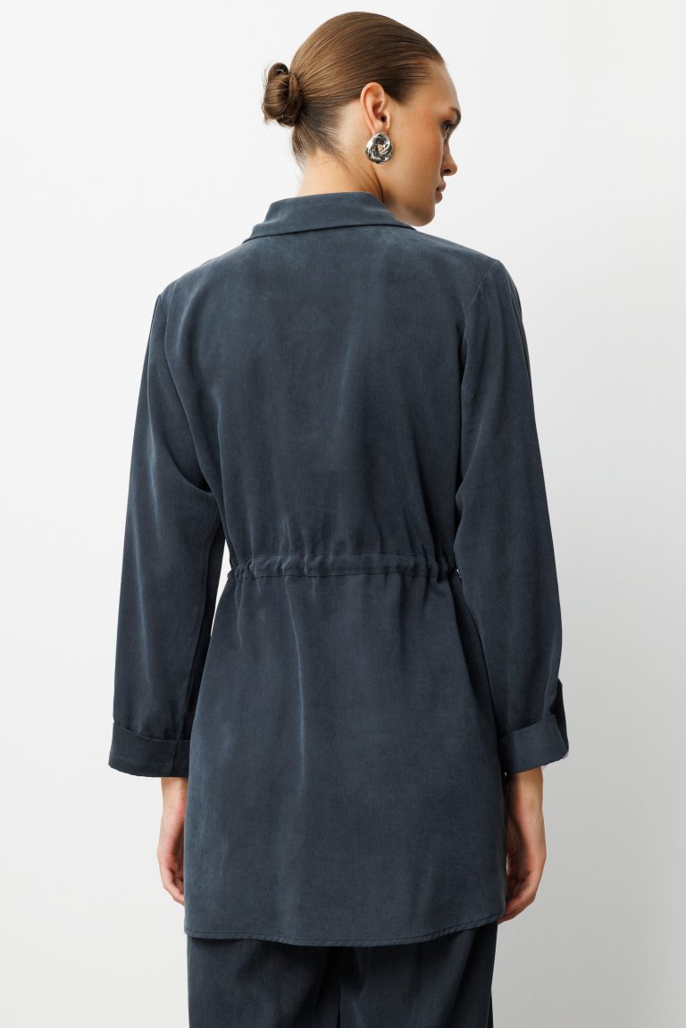 Mizalle Beli Büzgülü Siyah Cupro Tunik - Mizalle