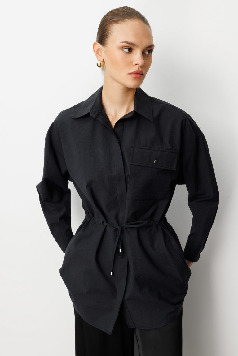 Mizalle Beli İp Büzgülü Siyah Paraşüt Trençkot Tunik - Mizalle