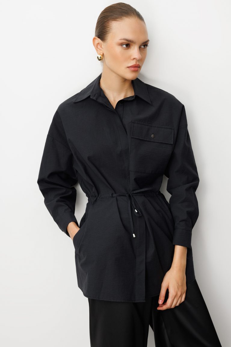 Mizalle Beli İp Büzgülü Siyah Paraşüt Trençkot Tunik - Mizalle