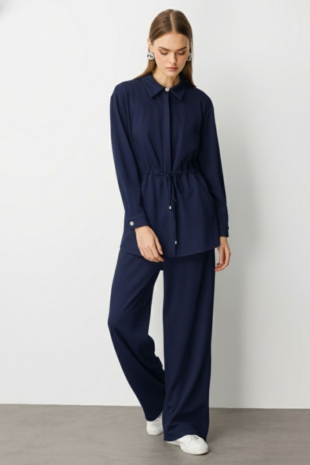 Mizalle Beli İp Büzgülü Yumuşak Dokulu İndigo Tunik - 1