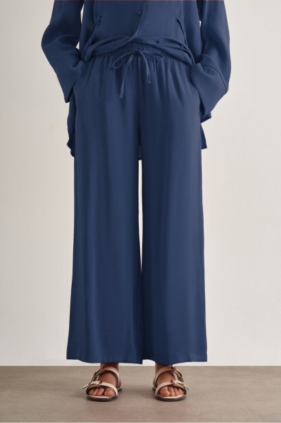 Mizalle Beli İpli Modal Karışımlı İndigo Mavi Rahat Pantolon - Mizalle