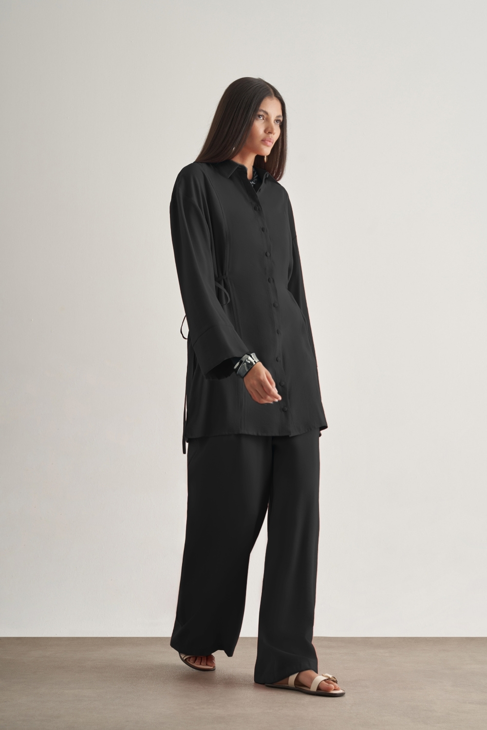 Mizalle Beli İpli Modal Karışımlı Siyah Rahat Pantolon Mizalle Beli İpli Modal Karışımlı Siyah Rahat Pantolon