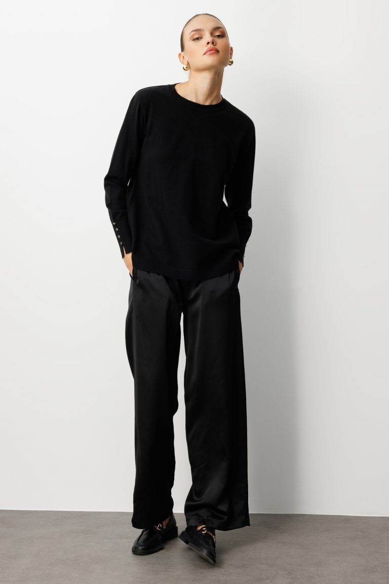 Mizalle Beli Lastikli Geniş Paça Siyah Saten Pantolon - Mizalle