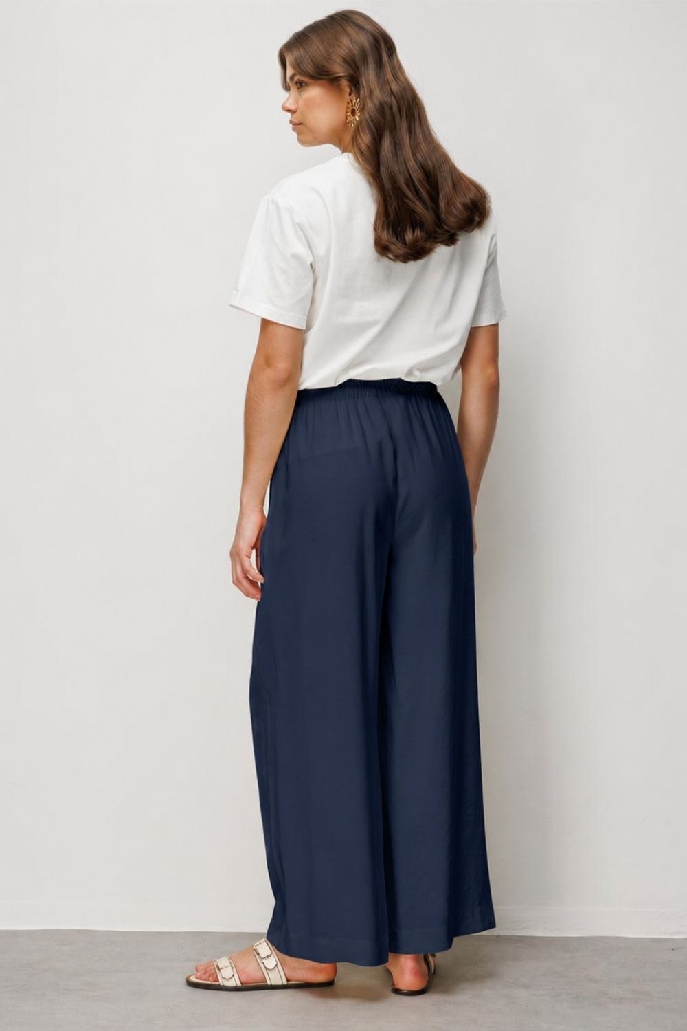 Mizalle Beli Lastikli Modal Dokulu Lacivert Pantolon - Mizalle