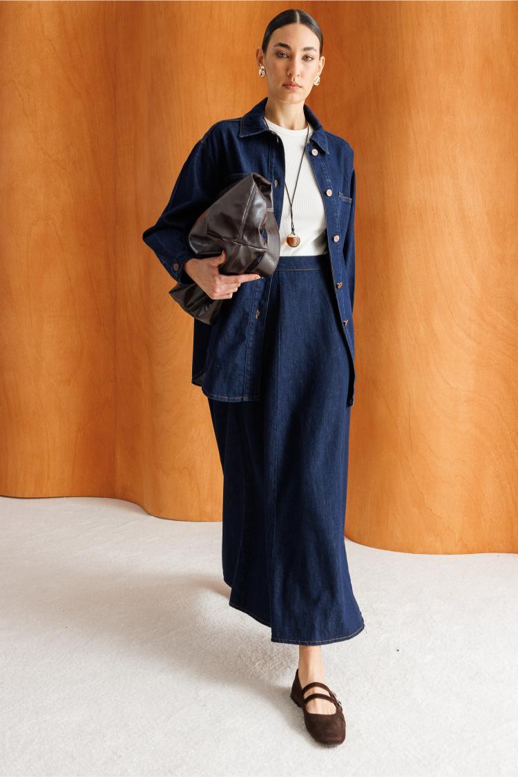 Mizalle Beli lastikli Volanlı Evaze Lacivert Maksi Denim Etek - Mizalle