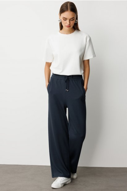 Mizalle Beli Lastikli Yumuşak Dokulu Antrasit Jogger Pantolon - Mizalle