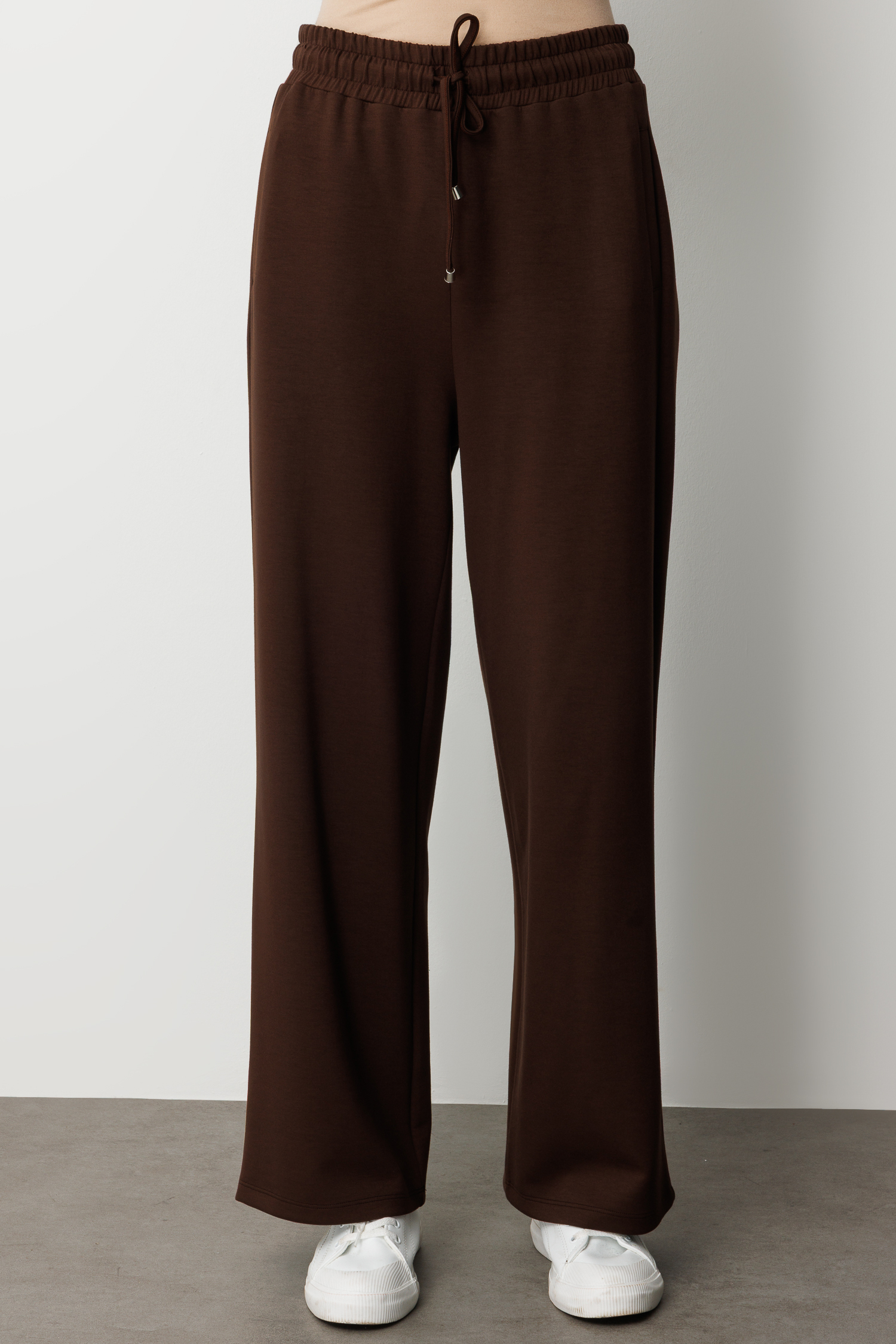 Mizalle Beli Lastikli Yumuşak Dokulu Kahverengi Jogger Panton - Mizalle