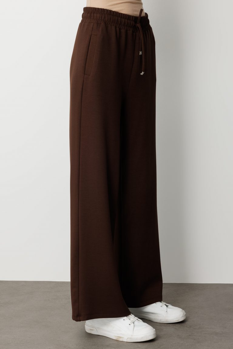 Mizalle Beli Lastikli Yumuşak Dokulu Kahverengi Jogger Panton - Mizalle