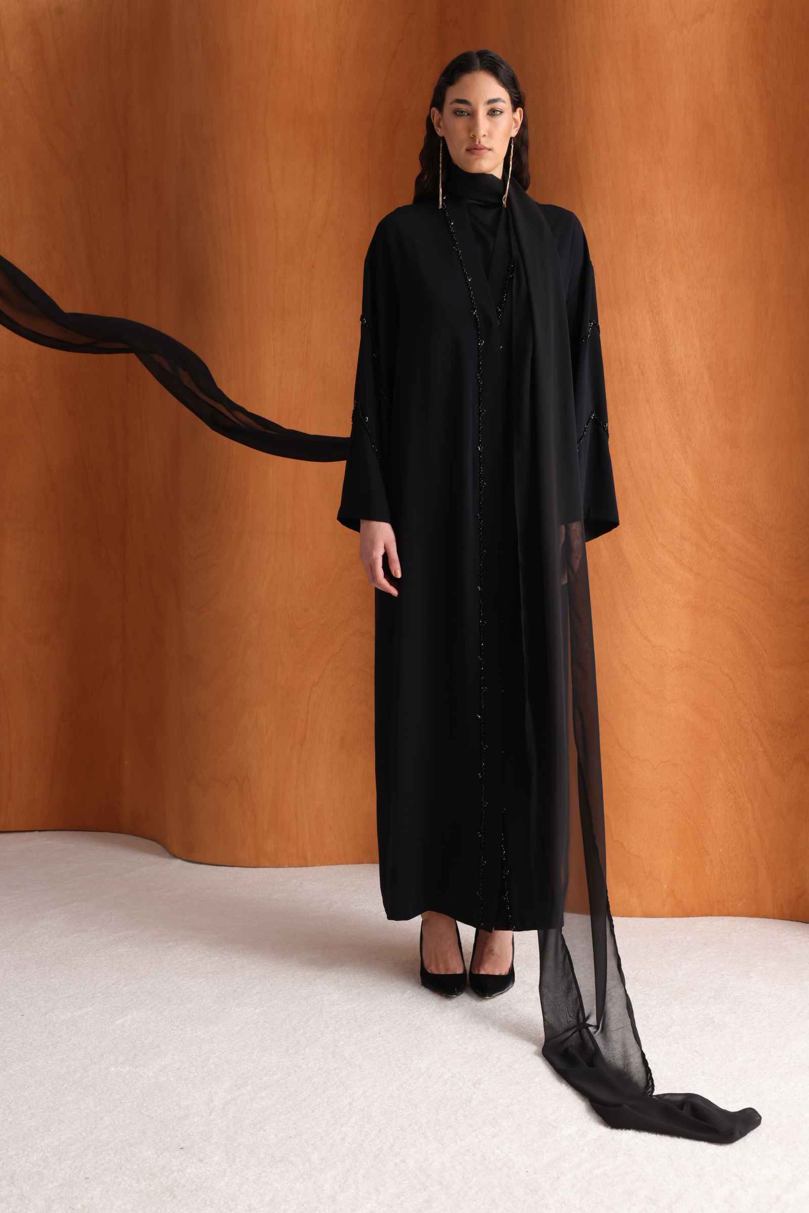 Mizalle Boncuk Nakışlı Siyah Abaya - Mizalle