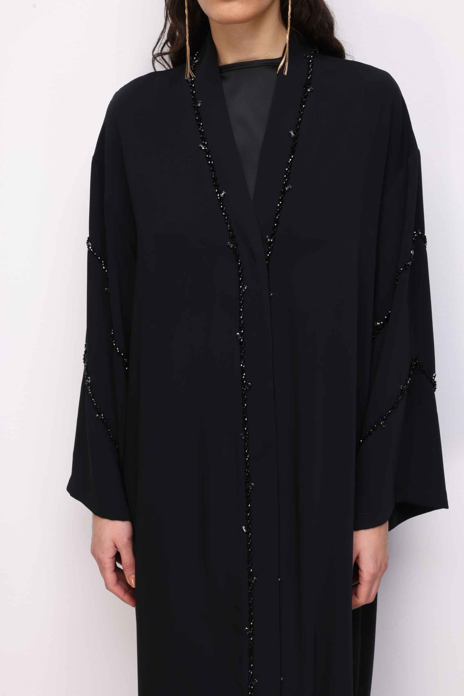 Mizalle Boncuk Nakışlı Siyah Abaya - Mizalle