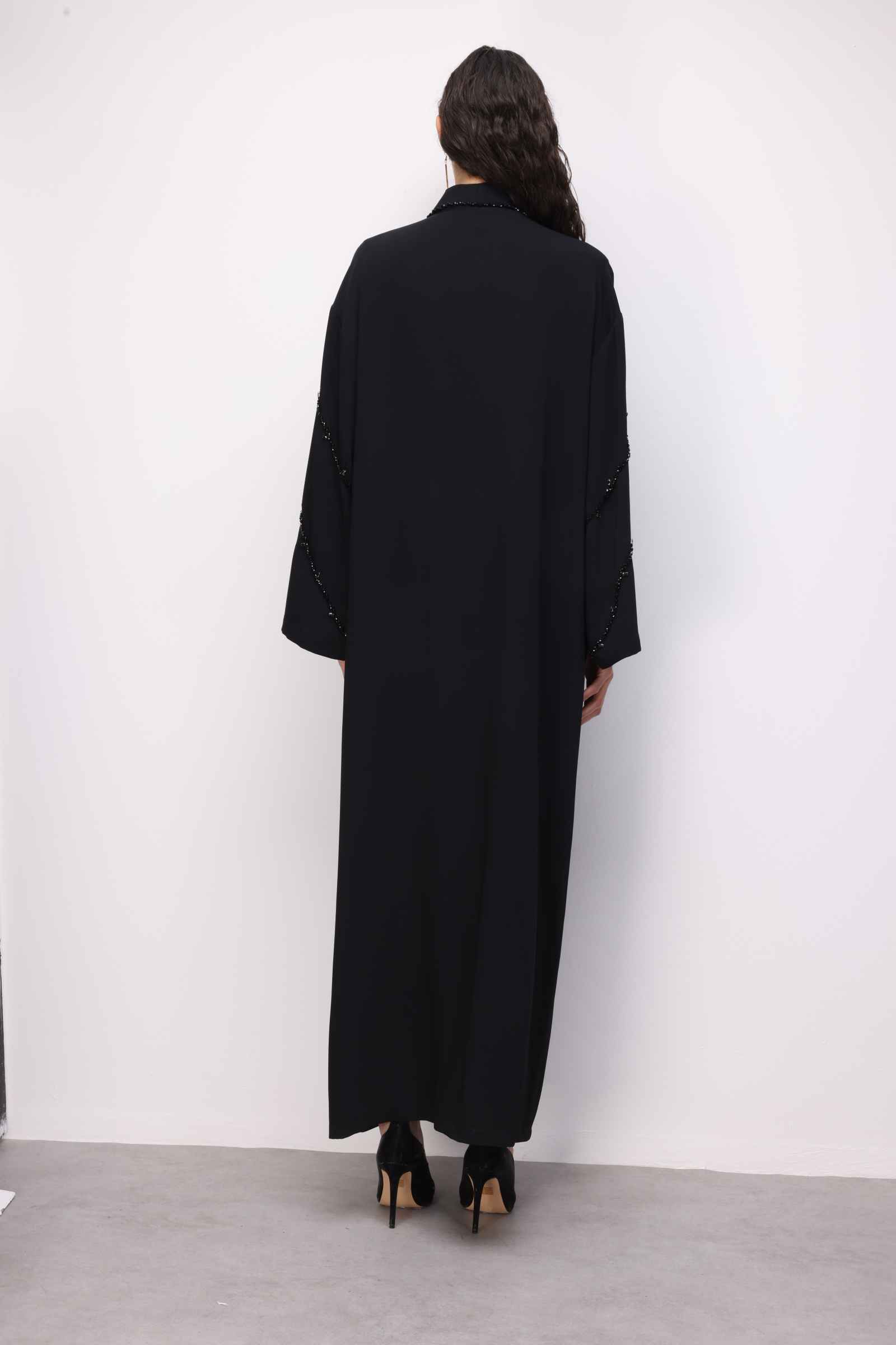 Mizalle Boncuk Nakışlı Siyah Abaya - Mizalle