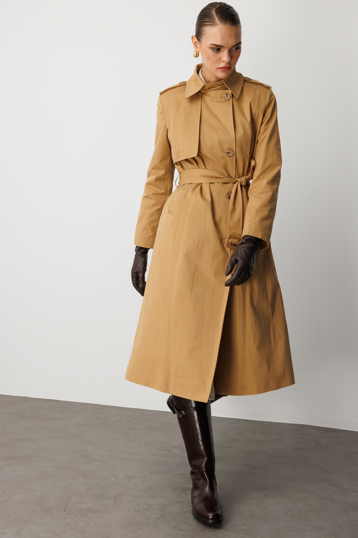 Mizalle Camel Apoletli Klasik Maxi Mac Trençkot - Mizalle