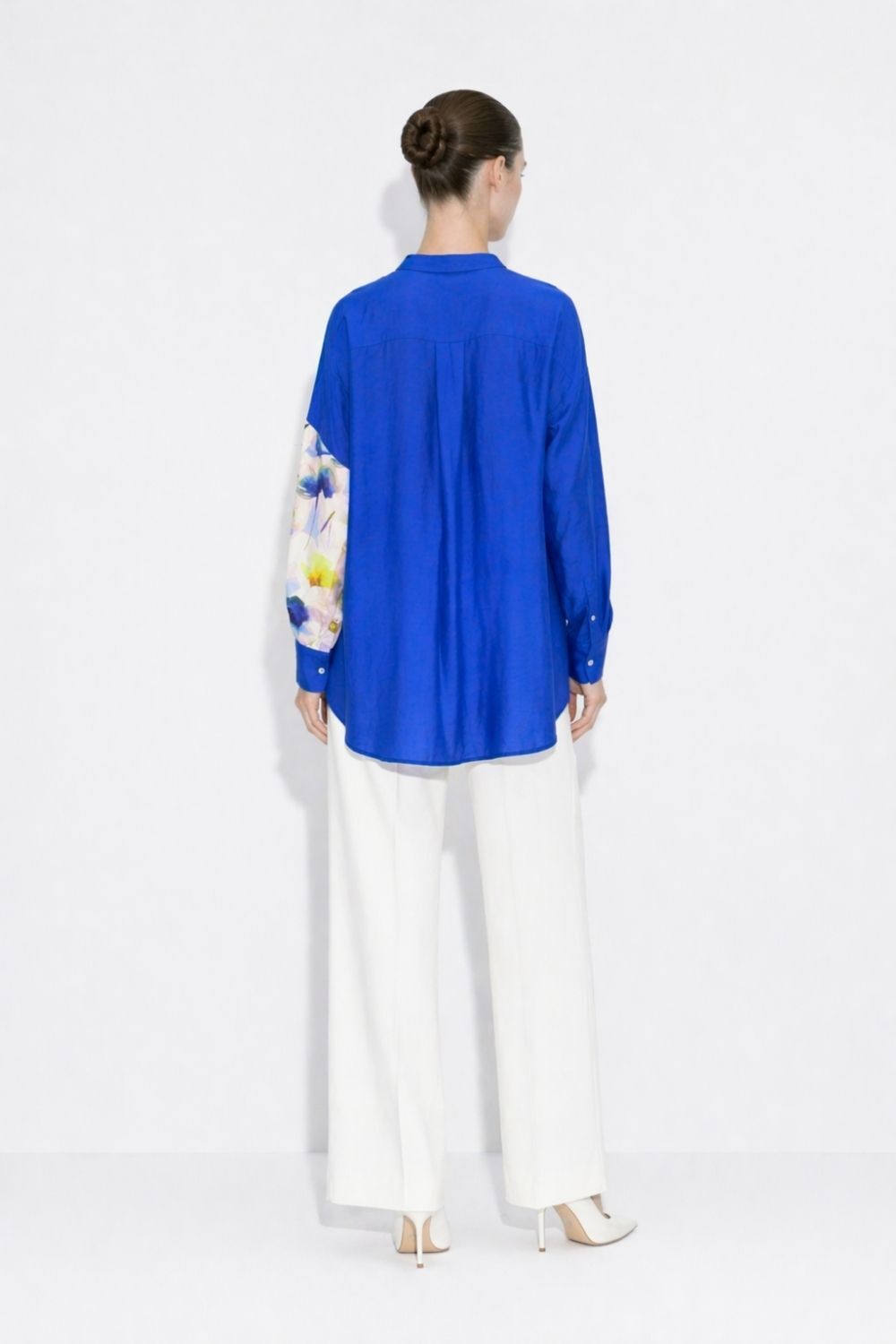 Mizalle Çiçek Desen Detaylı Hakim Yaka Mavi Tunik - Mizalle