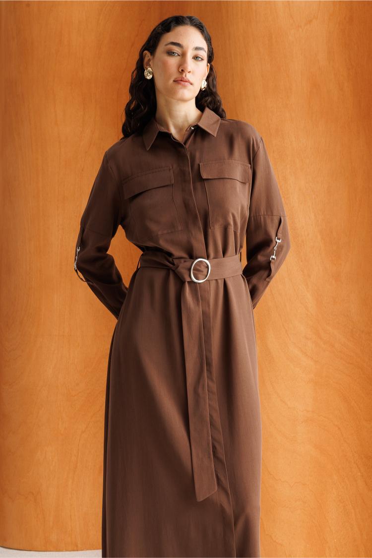 Mizalle Çift Cepli Uzun Kemerli Kahverengi Safari Elbise - Mizalle