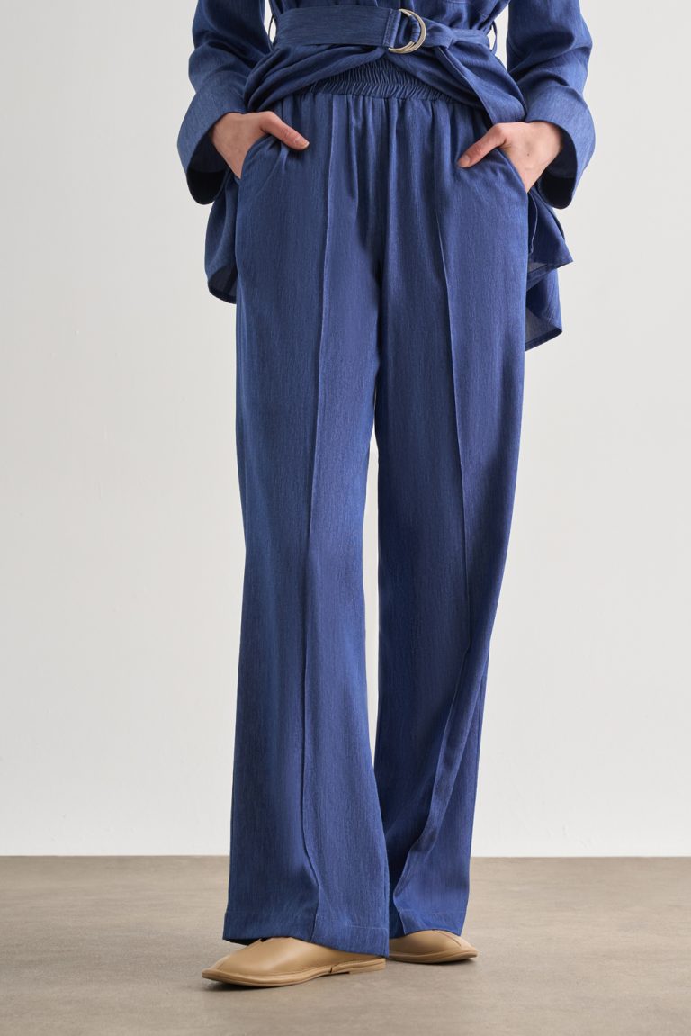 Mizalle Denim Dokulu Beli Lastikli Geniş Paça Pantolon - Mizalle