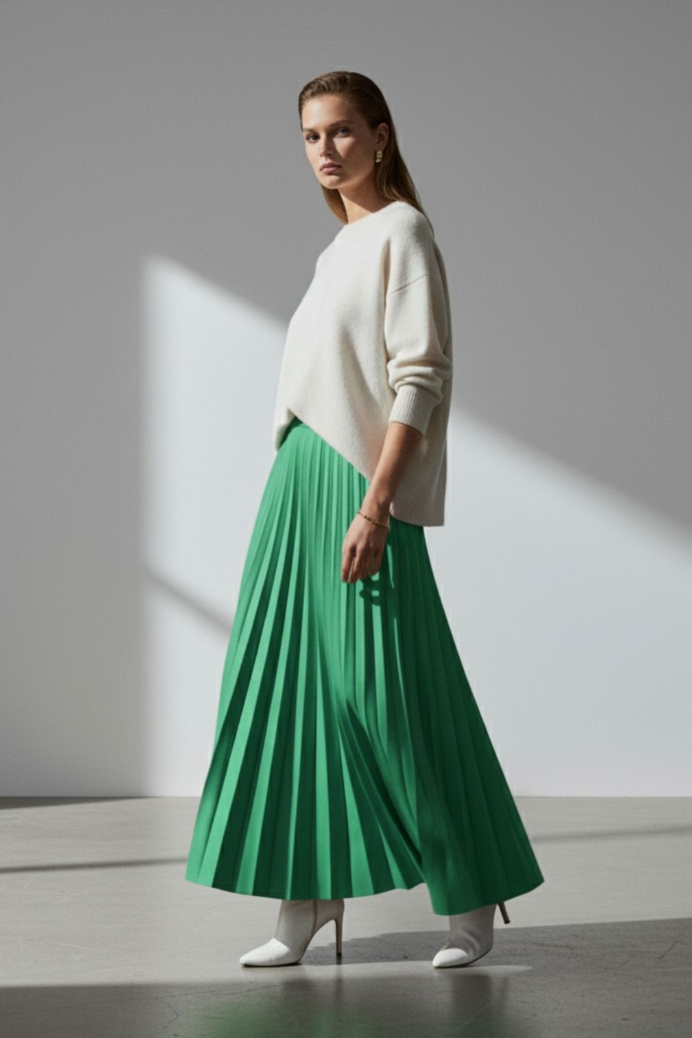 Mizalle Deri Görünümlü Piliseli Yeşil Maksi Etek - Mizalle