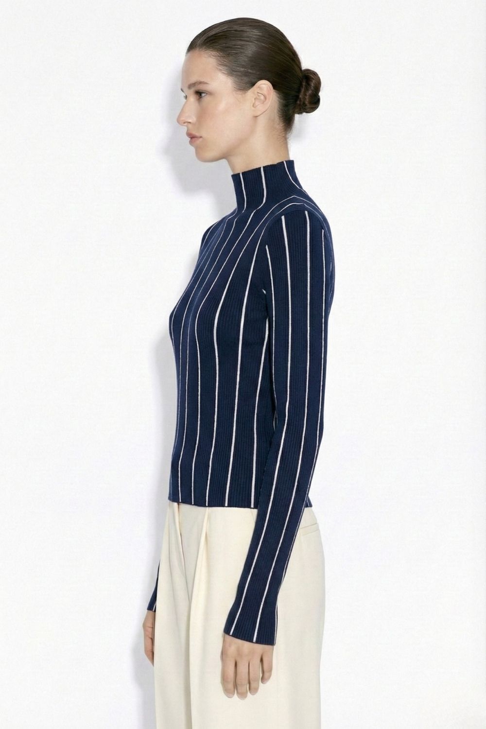 Mizalle Dik Yaka Lacivert Ekru Çizgili Triko Kazak - 2