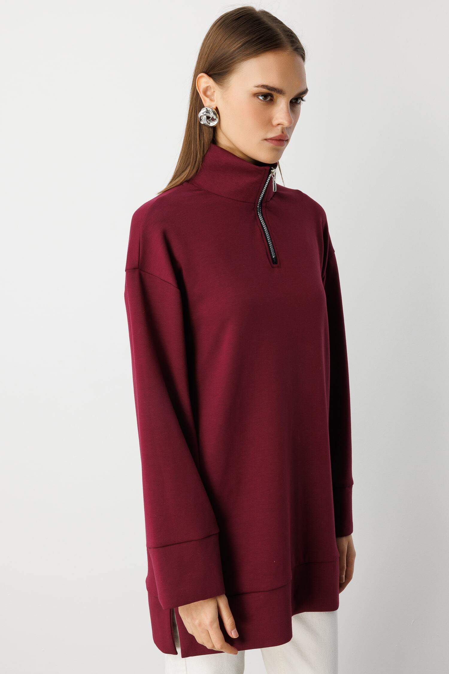 Mizalle Dik Yaka Yarım Fermuarlı Yumuşak Dokulu Bordo Sweatshirt - 3