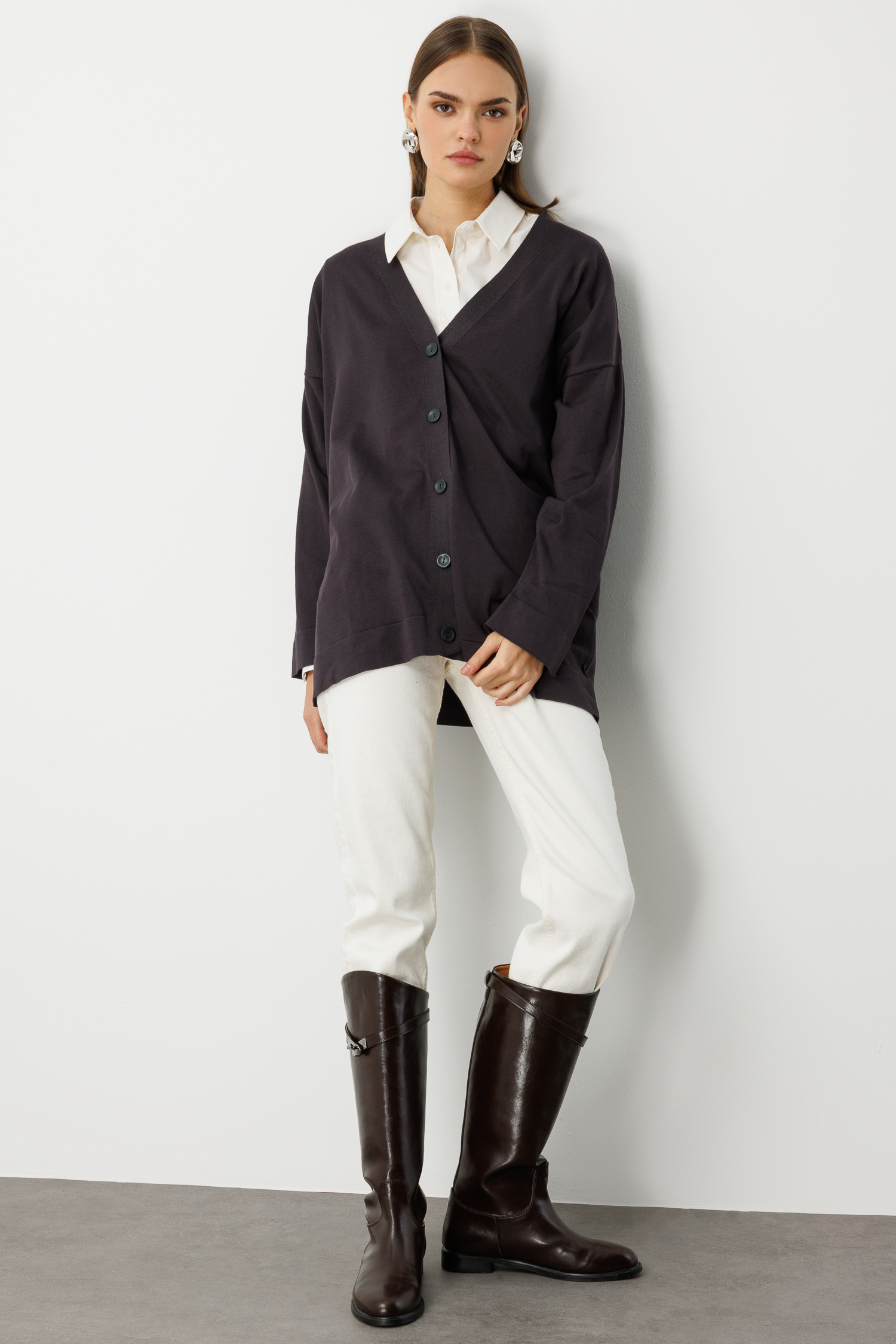 Mizalle Ekstra Oversize Düşük Kol Basic Antrasit İnce Triko Hırka