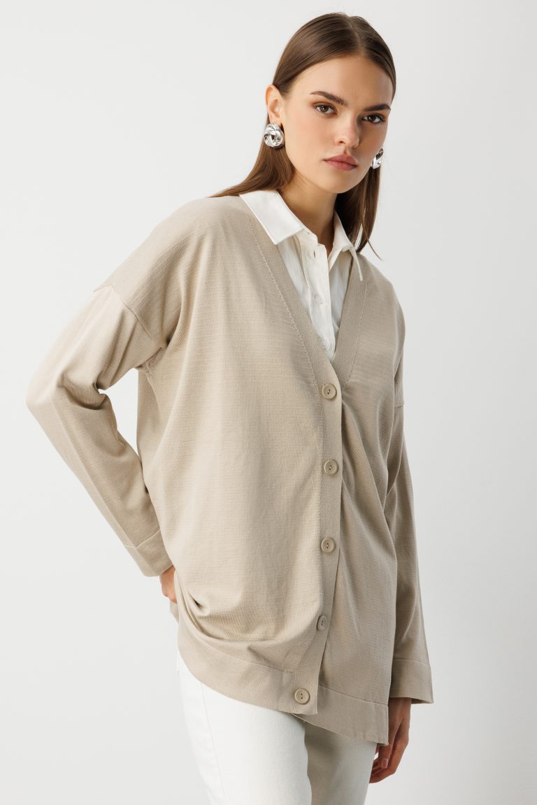 Mizalle Ekstra Oversize Düşük Kol Basic Bej Rengi İnce Triko Hırka - Mizalle